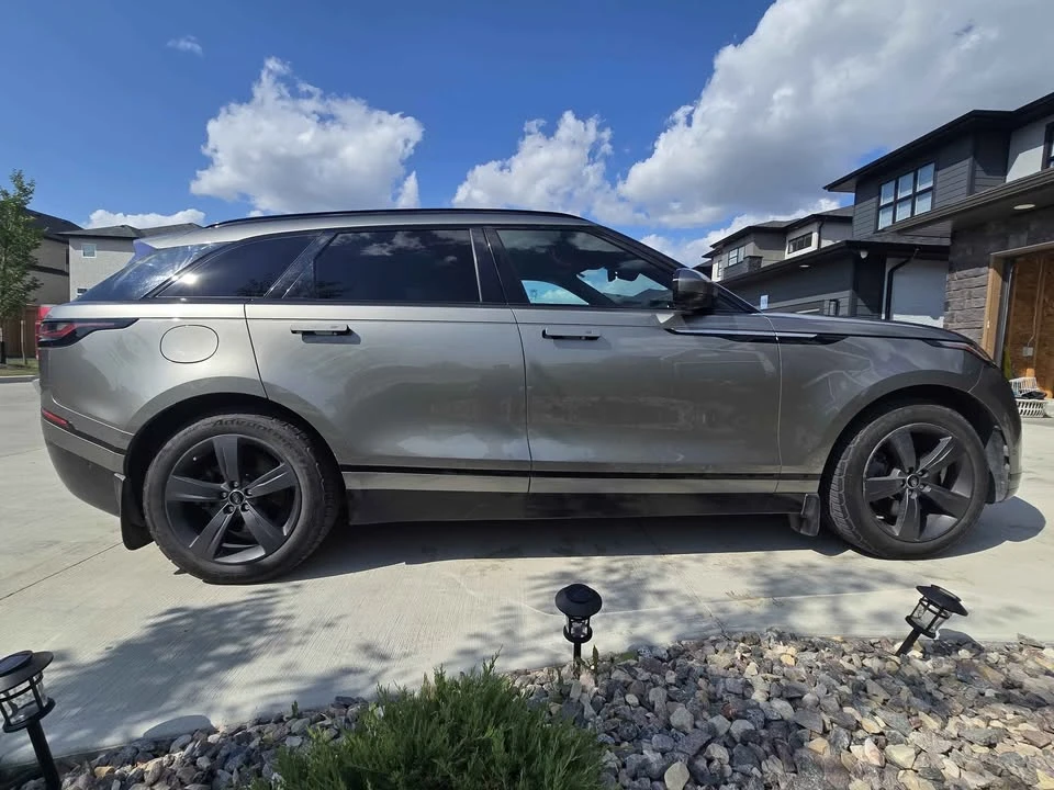 2019 Land Rover Range Rover Velar - Image 8 of 9