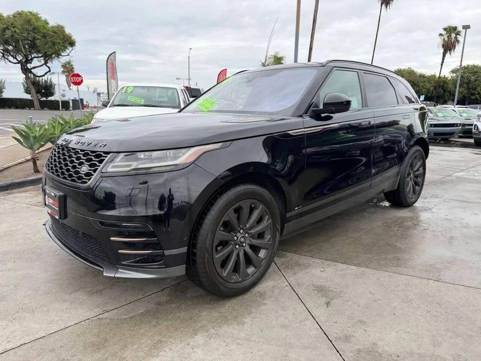 2019 Land Rover Range Rover Velar - Image 2 of 17