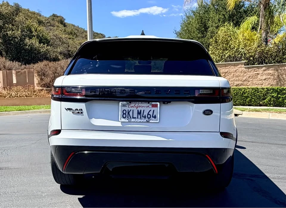 2019 Land Rover Range Rover Velar - Image 8 of 20