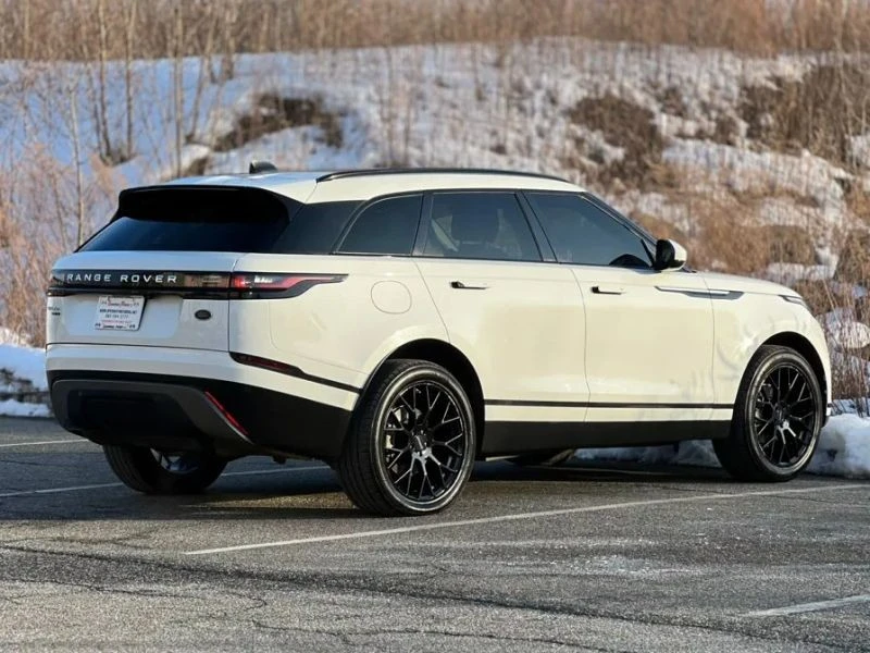 2019 Land Rover Range Rover Velar - Image 8 of 12