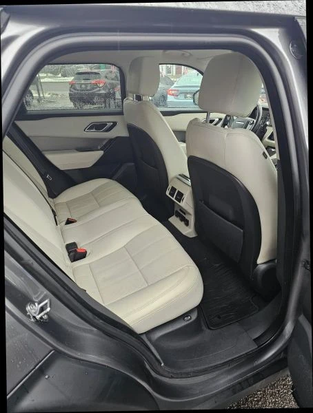 2019 Land Rover Range Rover Velar - Image 9 of 12