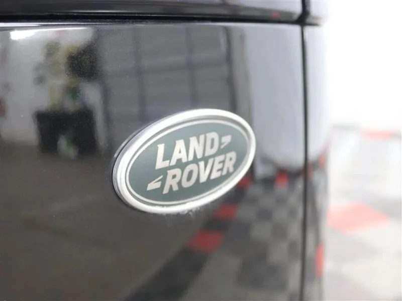 2019 Land Rover Range Rover Velar - Image 8 of 12