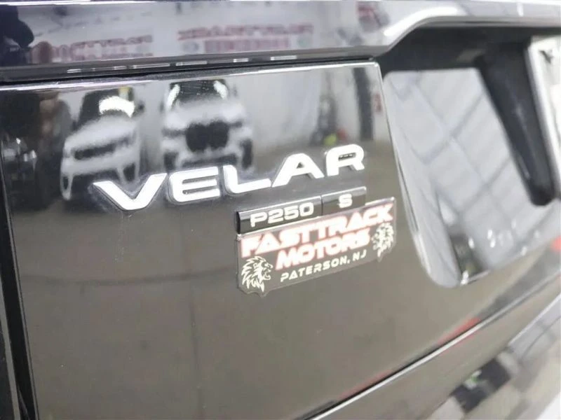 2019 Land Rover Range Rover Velar - Image 7 of 12