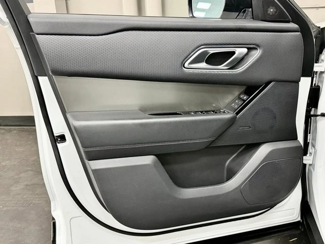 2019 Land Rover Range Rover Velar - Image 20 of 21