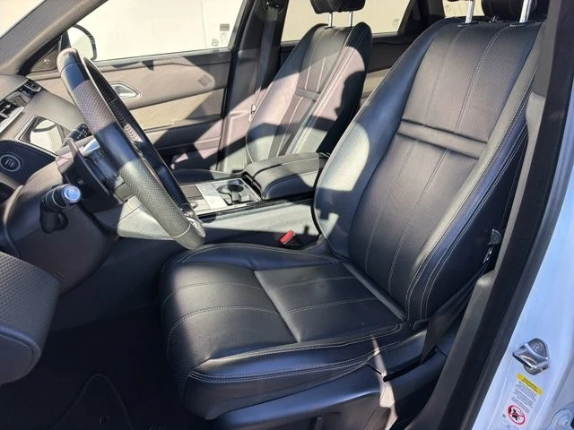 2019 Land Rover Range Rover Velar - Image 10 of 15