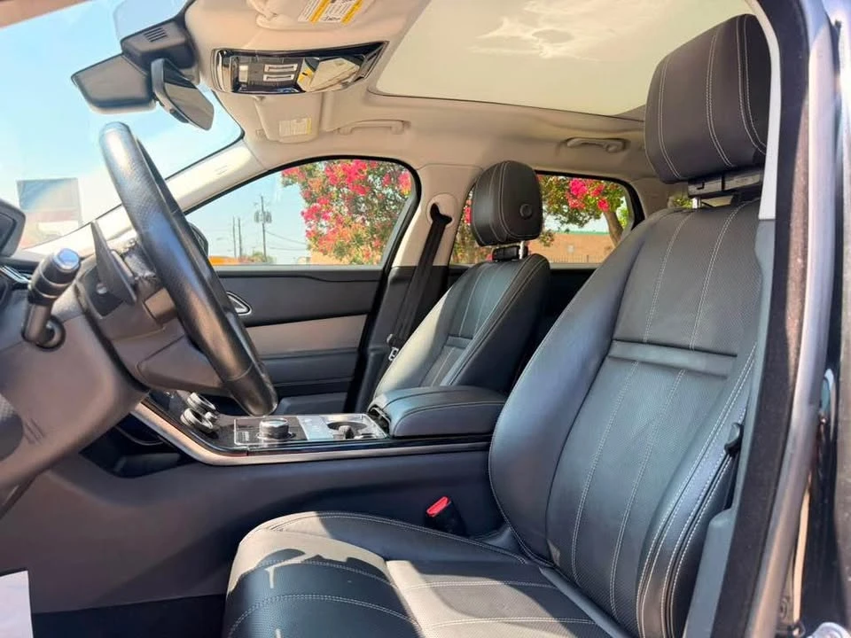 2019 Land Rover Range Rover Velar - Image 6 of 17