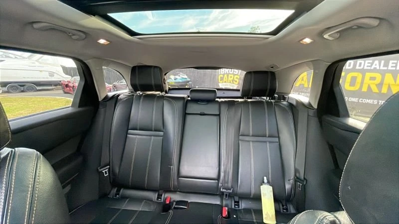2019 Land Rover Range Rover Velar - Image 17 of 20