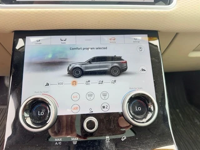2019 Land Rover Range Rover Velar - Image 9 of 20