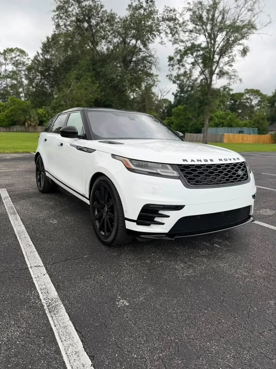 2019 Land Rover Range Rover Velar - Image 4 of 16