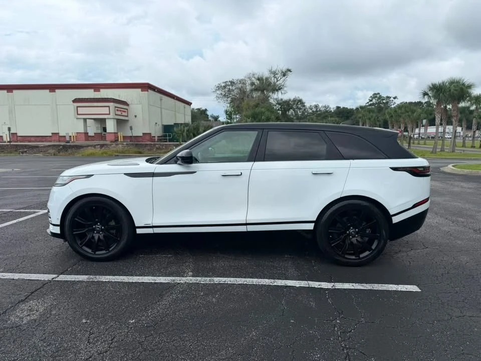 2019 Land Rover Range Rover Velar - Image 4 of 16