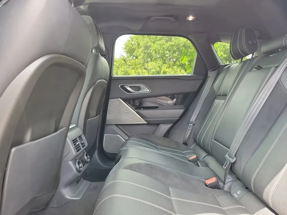 2019 Land Rover Range Rover Velar - Image 14 of 20