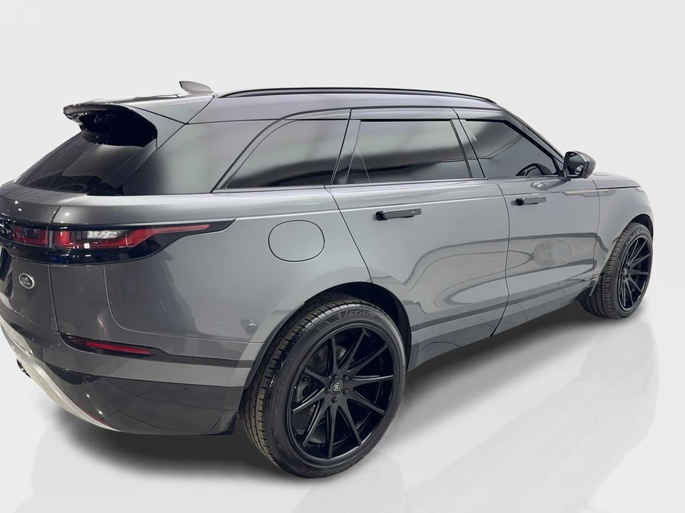2019 Land Rover Range Rover Velar - Image 13 of 21