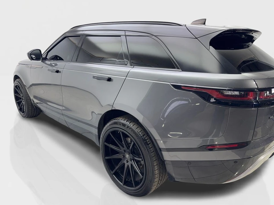2019 Land Rover Range Rover Velar - Image 14 of 21