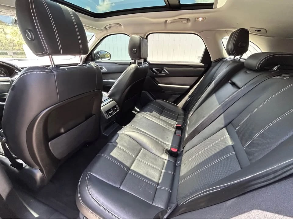 2019 Land Rover Range Rover Velar - Image 5 of 9