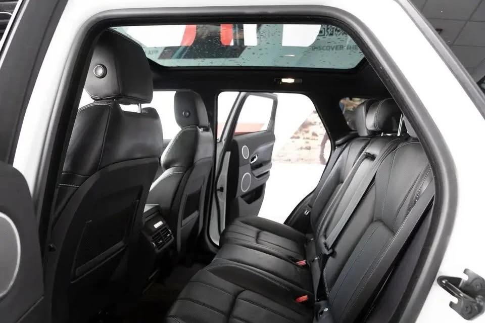 2019 Land Rover Range Rover Evoque 2nd Gen - Image 10 of 20