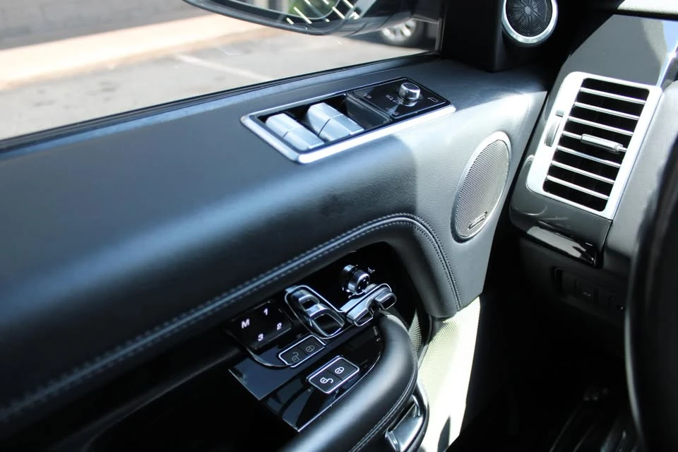 2019 Land Rover Range Rover L405 - Image 19 of 20