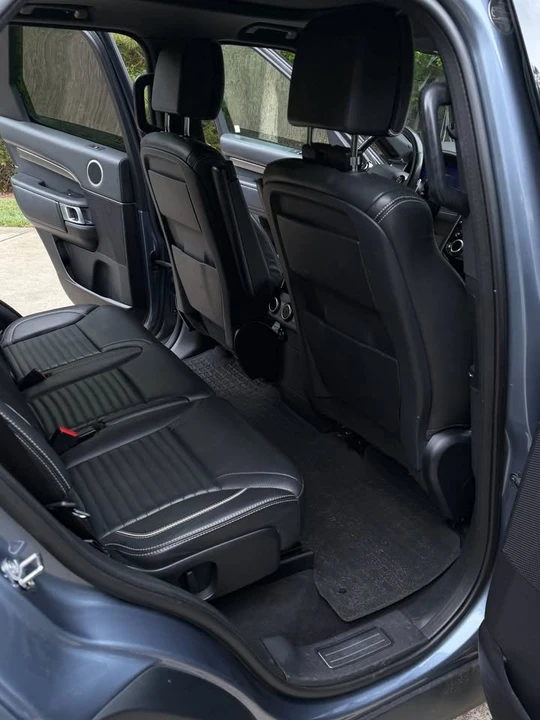 2019 Land Rover Discovery 5th Gen - Image 6 of 20