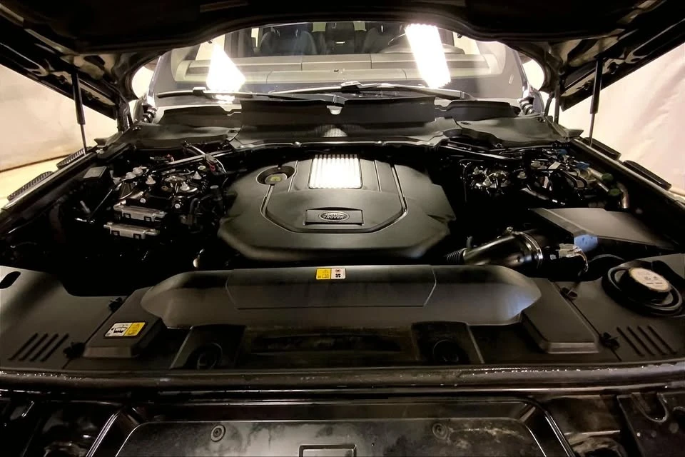 2019 Land Rover Range Rover L405 - Image 18 of 19