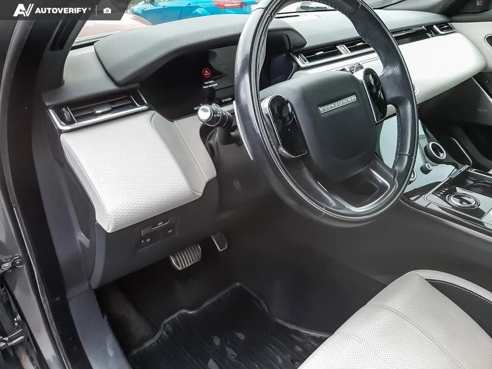 2019 Land Rover Range Rover Velar - Image 16 of 20