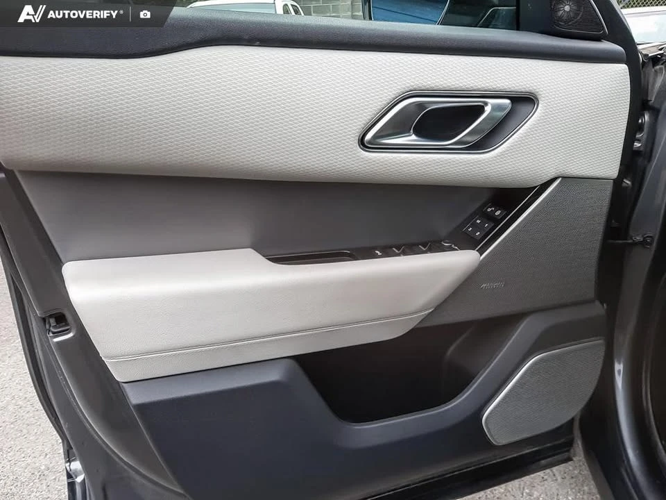 2019 Land Rover Range Rover Velar - Image 19 of 20