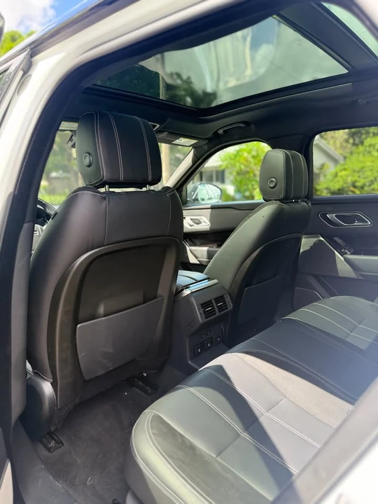 2019 Land Rover Range Rover Velar - Image 8 of 9