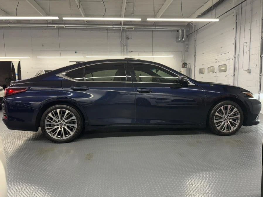 2019 Lexus ES 7th Gen - Image 7 of 20