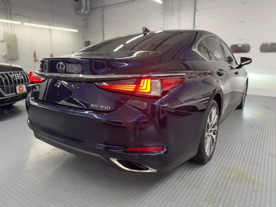 2019 Lexus ES 7th Gen - Image 9 of 20