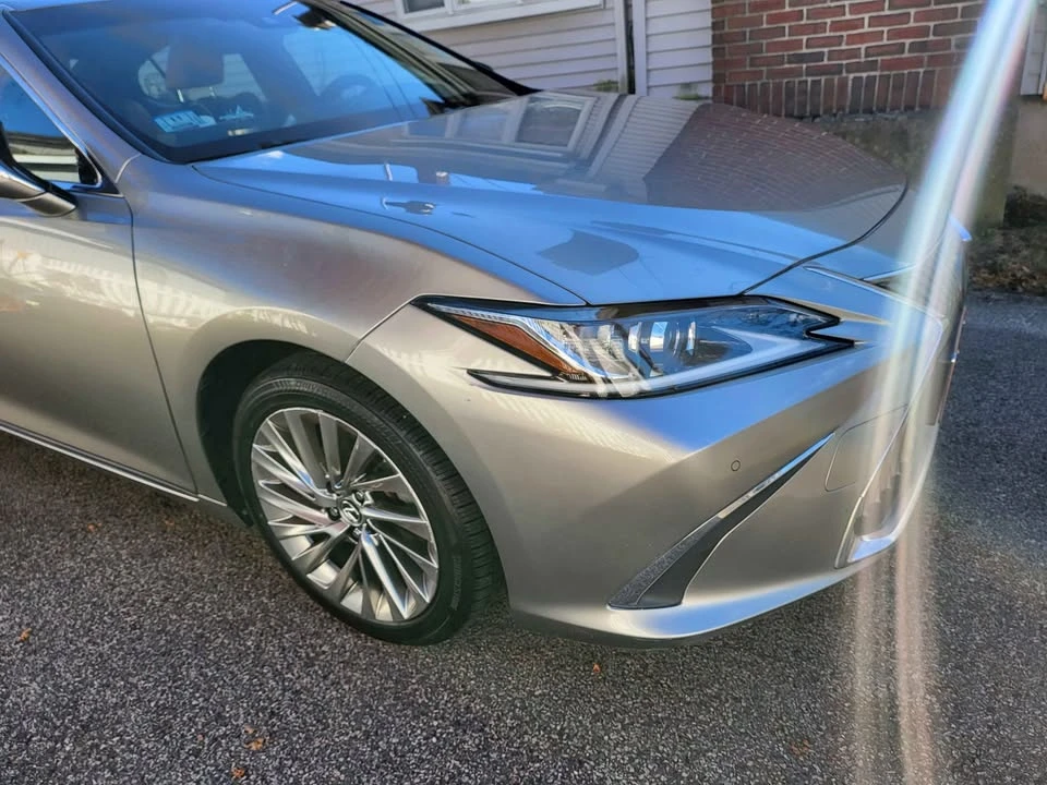 2019 Lexus ES 7th Gen - Image 4 of 12
