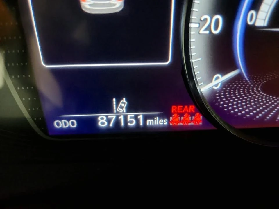 2019 Lexus ES 7th Gen - Image 15 of 20