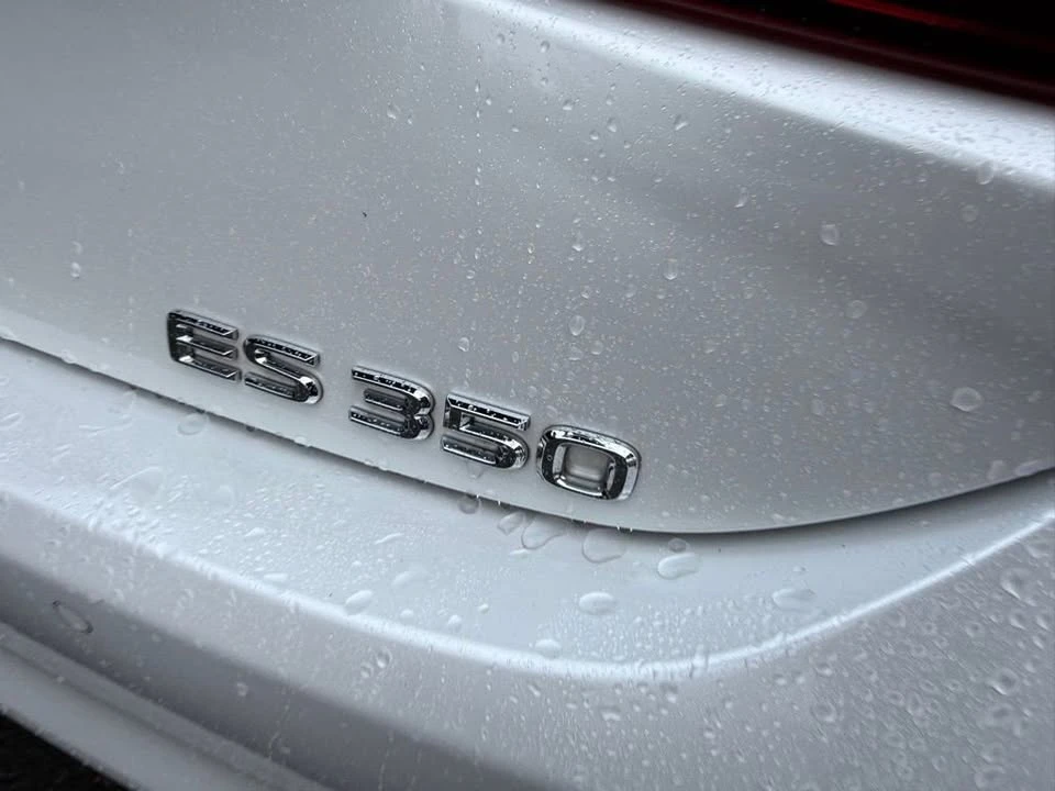 2019 Lexus ES 7th Gen - Image 7 of 20