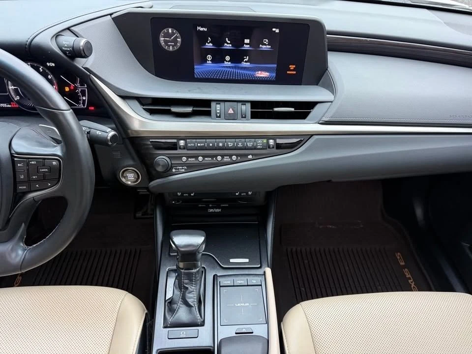 2019 Lexus ES 7th Gen - Image 20 of 20
