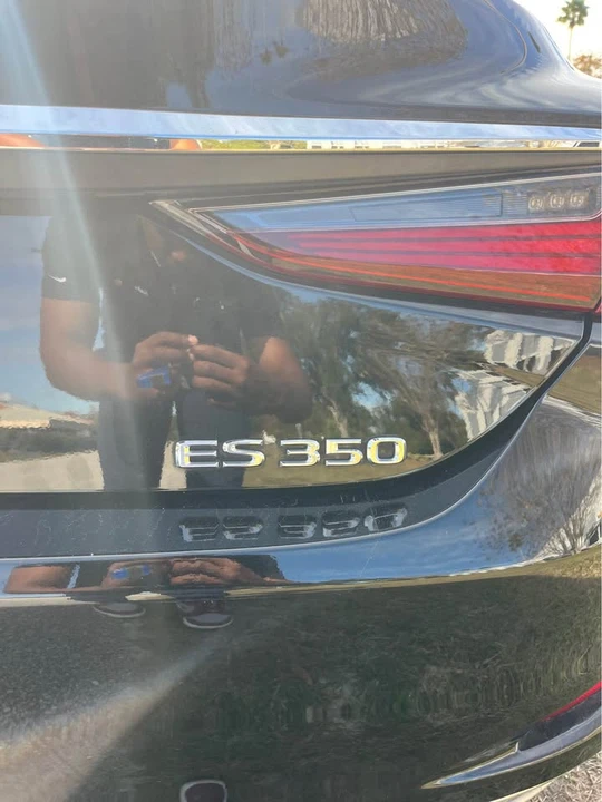 2019 Lexus ES 7th Gen - Image 7 of 10