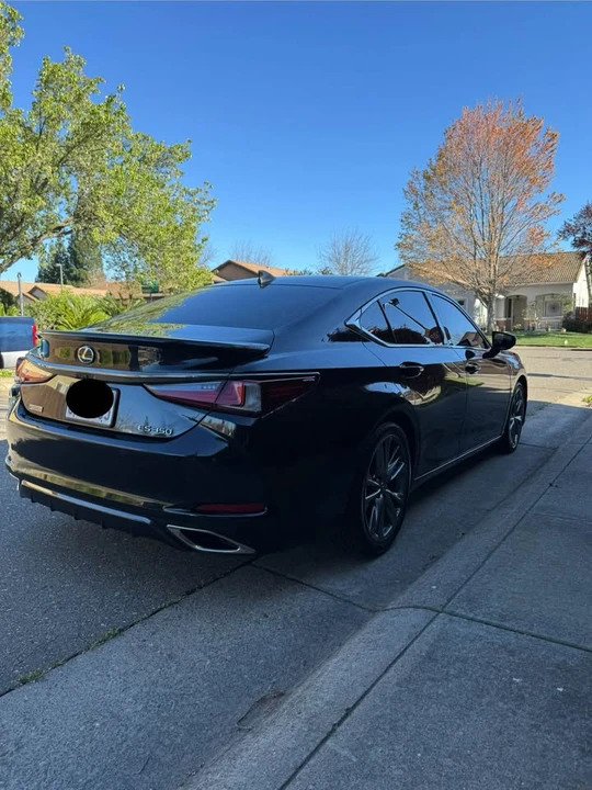 2019 Lexus ES 7th Gen - Image 5 of 12