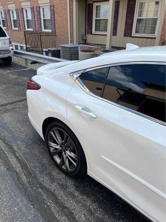 2019 Lexus ES 7th Gen - Image 19 of 19