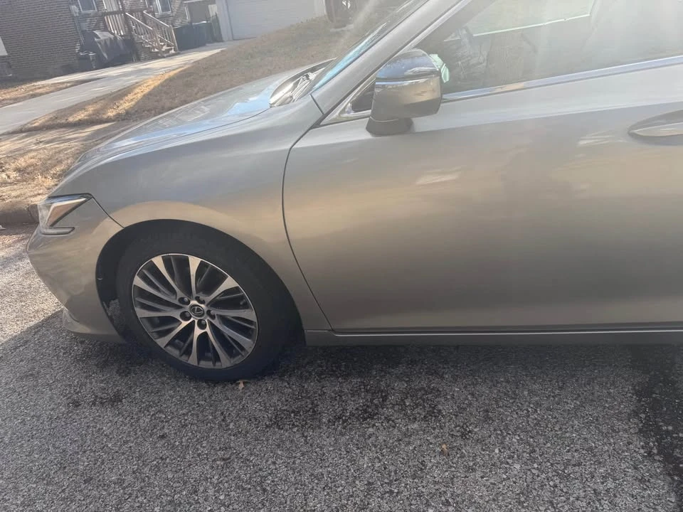 2019 Lexus ES 7th Gen - Image 7 of 13