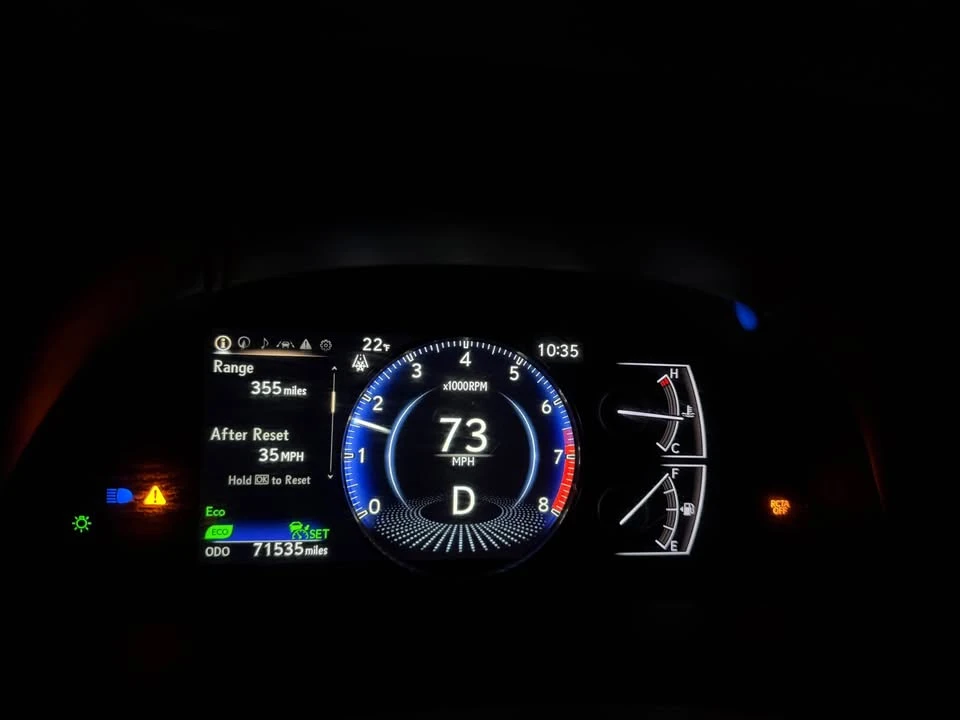 2019 Lexus ES 7th Gen - Image 13 of 13