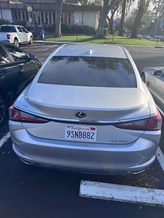 2019 Lexus ES 7th Gen - Image 3 of 5
