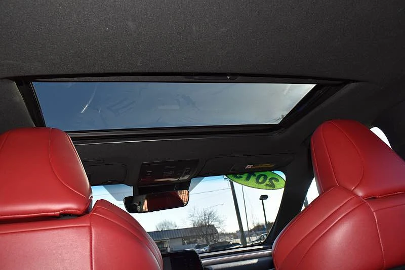 2019 Lexus ES 7th Gen - Image 12 of 12