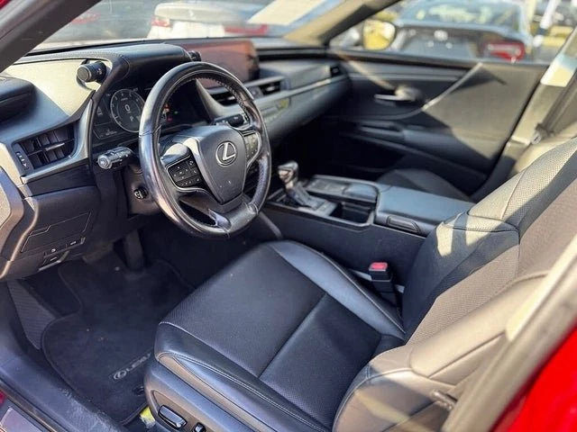 2019 Lexus ES 7th Gen - Image 7 of 19