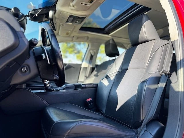 2019 Lexus ES 7th Gen - Image 8 of 19