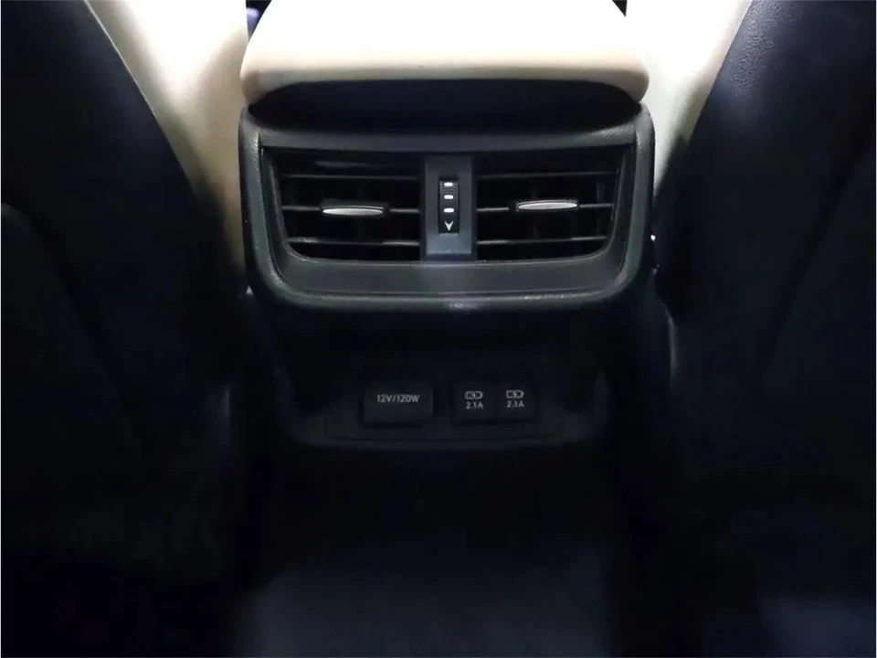 2019 Lexus ES 7th Gen - Image 27 of 31