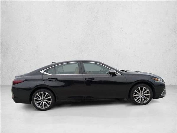 2019 Lexus ES 7th Gen - Image 4 of 21
