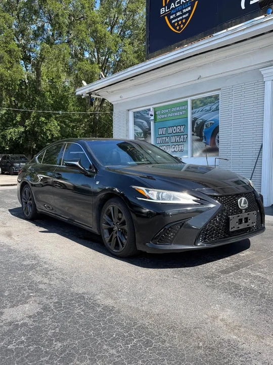 2019 Lexus ES 7th Gen - Image 3 of 13