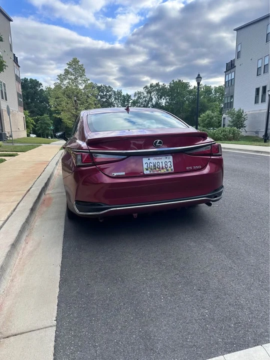 2019 Lexus ES 7th Gen - Image 3 of 5