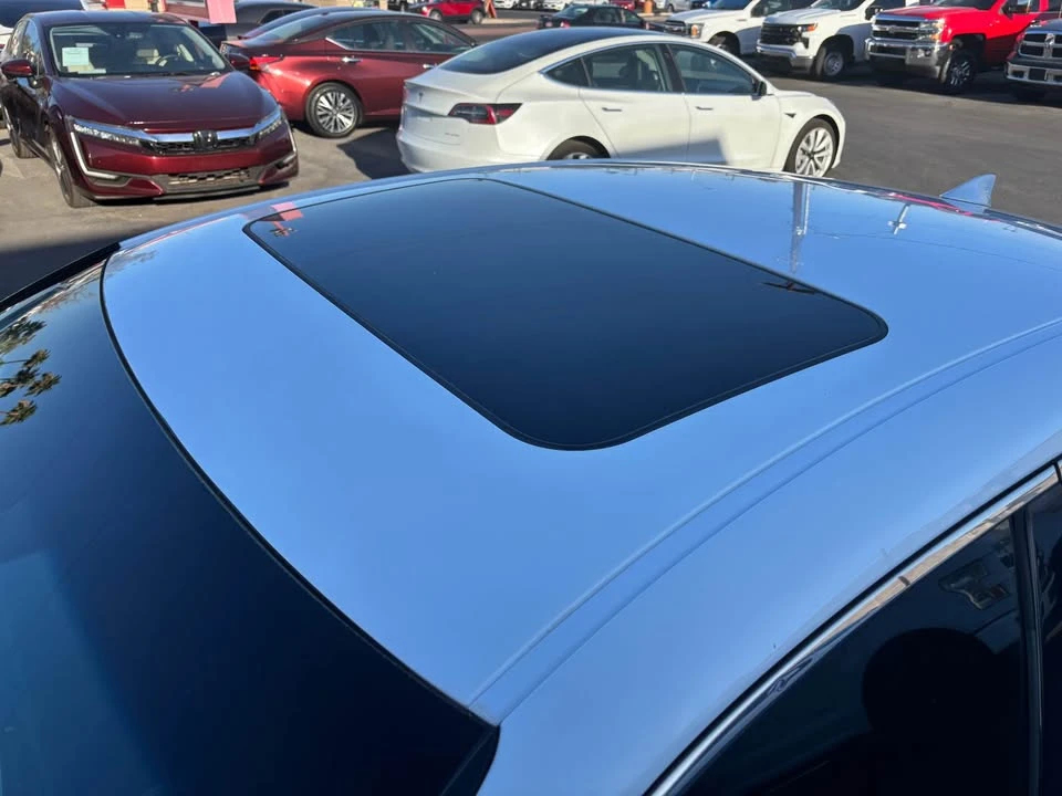 2019 Lexus ES 7th Gen - Image 10 of 18