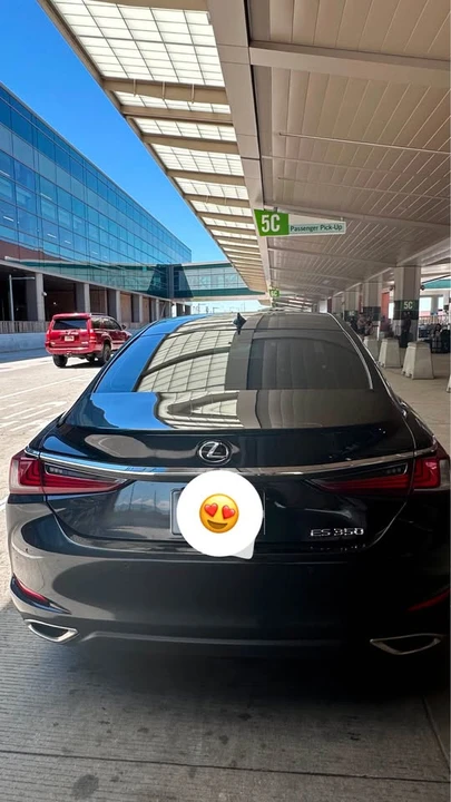 2019 Lexus ES 7th Gen - Image 20 of 20