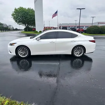 2019 Lexus ES 350 Ultra Luxury Sedan