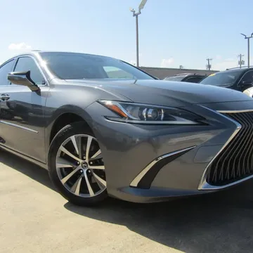 2019 Lexus ES 300h