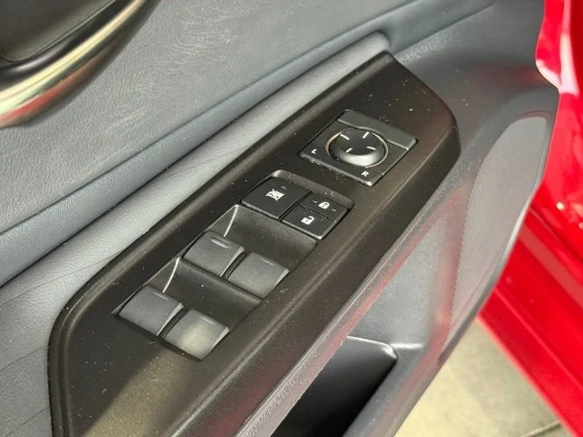 2019 Lexus ES 7th Gen - Image 19 of 21