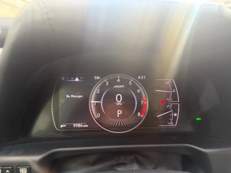 2019 Lexus ES 7th Gen - Image 10 of 12